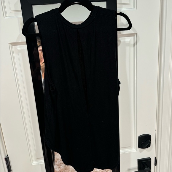 Nux open back sleeveless shirt large - Picture 7 of 9